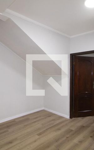 Casa para alugar com 340m², 5 quartos e 5 vagas Casa para alugar com 340m², 5 quartos e 5 vagasEscritório