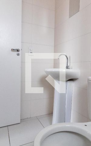 Apartamento à venda com 30m², 1 quarto e sem vaga Apartamento à venda com 30m², 1 quarto e sem vagaBanheiro da Suíte 1