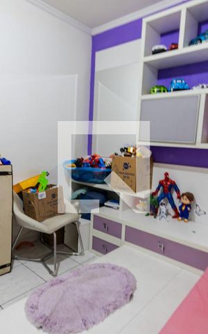 Casa à venda com 250m², 3 quartos e 4 vagas Casa à venda com 250m², 3 quartos e 4 vagasQuarto 2