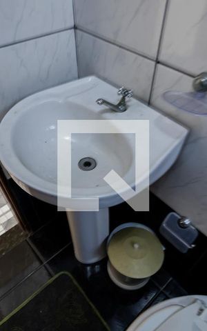 Casa à venda com 250m², 3 quartos e 4 vagas Casa à venda com 250m², 3 quartos e 4 vagasBanheiro Área gourmet