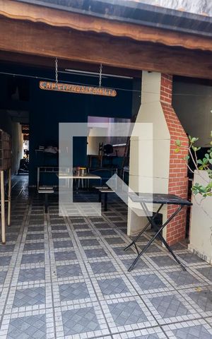 Casa à venda com 250m², 3 quartos e 4 vagas Casa à venda com 250m², 3 quartos e 4 vagasÁrea gourmet