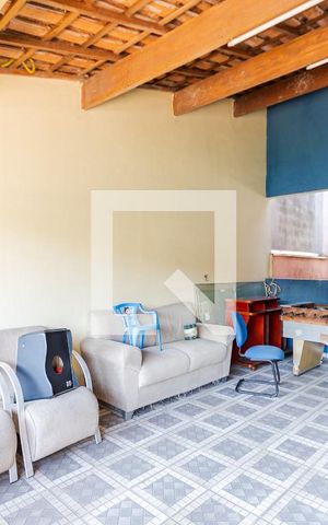 Casa à venda com 250m², 3 quartos e 4 vagas Casa à venda com 250m², 3 quartos e 4 vagasÁrea gourmet