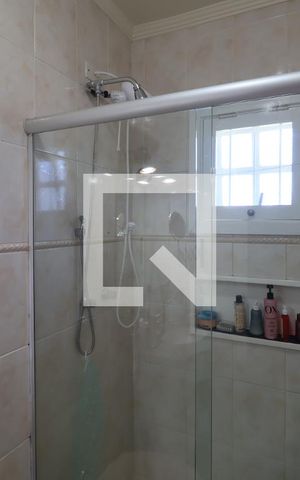 Casa à venda com 140m², 3 quartos e 3 vagasBanheiro Quarto 3