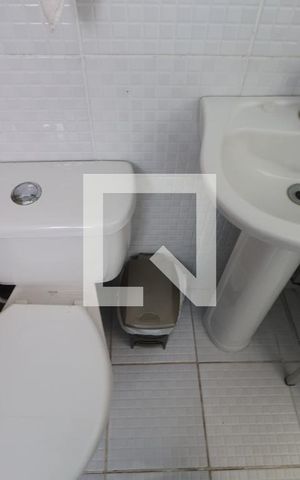 Casa à venda com 140m², 3 quartos e 3 vagasBanheiro da Área de Serviço