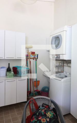Casa à venda com 140m², 3 quartos e 3 vagasÁrea de Serviço