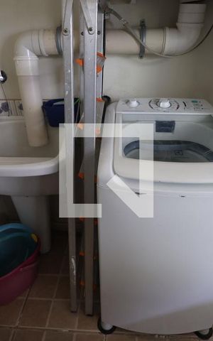 Casa à venda com 140m², 3 quartos e 3 vagasÁrea de Serviço