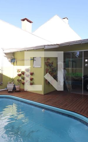 Casa à venda com 140m², 3 quartos e 3 vagasÁrea Externa