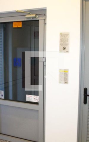 Apartamento para alugar com 31m², 1 quarto e sem vagaElevador PCD