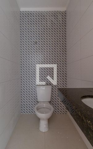 Casa à venda com 179m², 3 quartos e 2 vagasLavabo