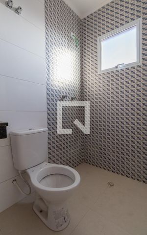 Casa à venda com 179m², 3 quartos e 2 vagasBanheiro Suíte 1