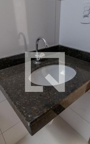 Casa à venda com 179m², 3 quartos e 2 vagasBanheiro Suíte 3