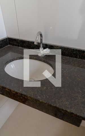 Casa à venda com 179m², 3 quartos e 2 vagasBanheiro Suíte 1