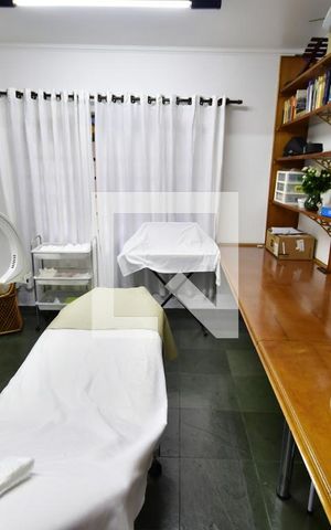 Casa à venda com 400m², 4 quartos e 4 vagasQuarto de Serviço