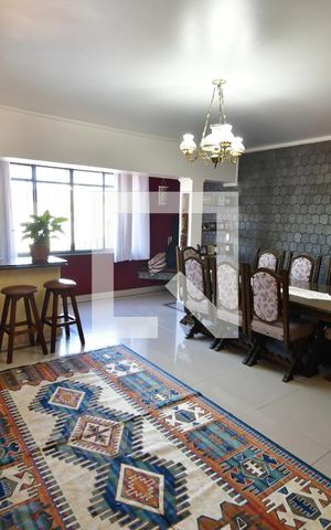 Casa à venda com 400m², 4 quartos e 4 vagasSala 1