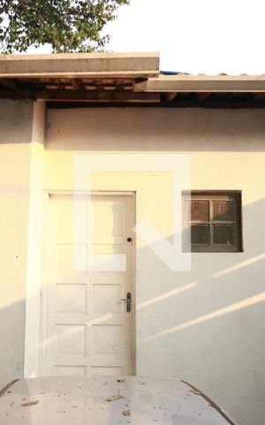Casa para alugar com 118m², 4 quartos e 2 vagasFachada