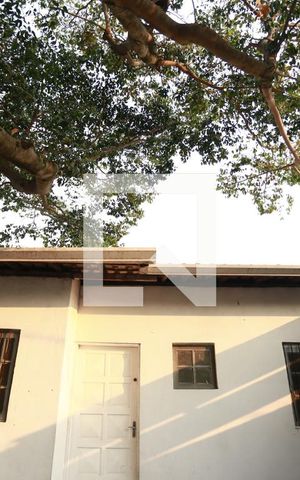 Casa para alugar com 118m², 4 quartos e 2 vagasFachada
