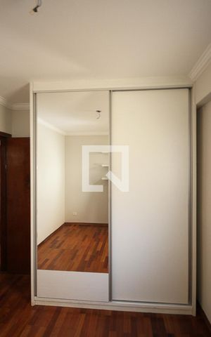Apartamento para alugar com 62m², 2 quartos e 1 vaga Apartamento para alugar com 62m², 2 quartos e 1 vagaQuarto 02