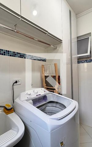 Apartamento à venda com 120m², 2 quartos e 2 vagas Apartamento à venda com 120m², 2 quartos e 2 vagasLavanderia