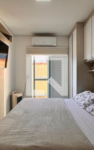 Apartamento à venda com 120m², 2 quartos e 2 vagas Apartamento à venda com 120m², 2 quartos e 2 vagasSuite