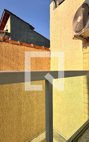 Apartamento à venda com 120m², 2 quartos e 2 vagas Apartamento à venda com 120m², 2 quartos e 2 vagasSacada