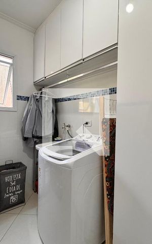 Apartamento à venda com 120m², 2 quartos e 2 vagas Apartamento à venda com 120m², 2 quartos e 2 vagasLavanderia