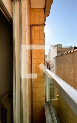Apartamento à venda com 120m², 2 quartos e 2 vagas Apartamento à venda com 120m², 2 quartos e 2 vagasSacada