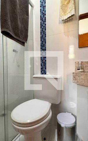 Apartamento à venda com 120m², 2 quartos e 2 vagas Apartamento à venda com 120m², 2 quartos e 2 vagasBanheiro de serviço