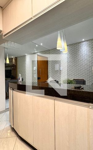 Apartamento à venda com 120m², 2 quartos e 2 vagas Apartamento à venda com 120m², 2 quartos e 2 vagasCozinha