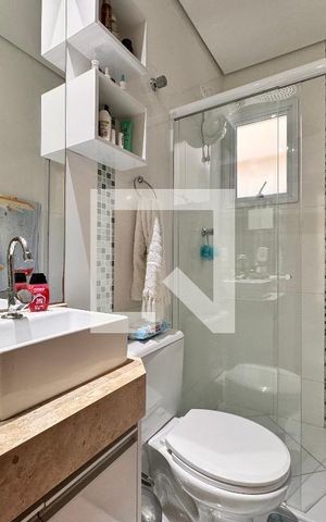 Apartamento à venda com 120m², 2 quartos e 2 vagas Apartamento à venda com 120m², 2 quartos e 2 vagasBanheiro