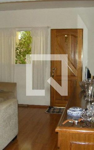 Casa à venda com 101m², 2 quartos e 2 vagas