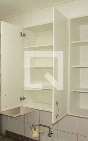 Apartamento à venda com 100m², 2 quartos e sem vaga Apartamento à venda com 100m², 2 quartos e sem vagaCozinha