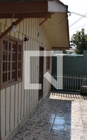 Casa para alugar com 75m², 3 quartos e 1 vagaFachada