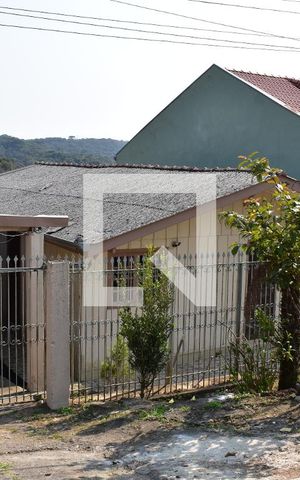 Casa para alugar com 75m², 3 quartos e 1 vagaFachada