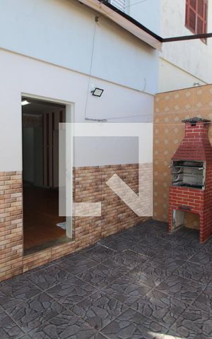 Casa à venda com 154m², 3 quartos e 2 vagasÁrea de Serviço