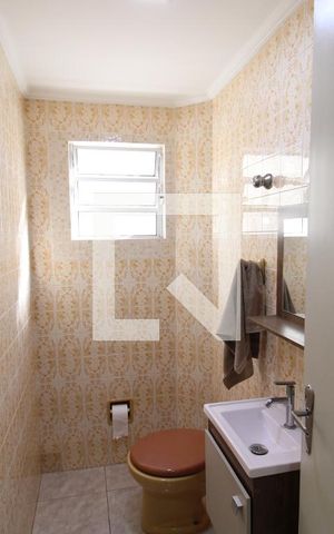 Casa à venda com 154m², 3 quartos e 2 vagasLavabo