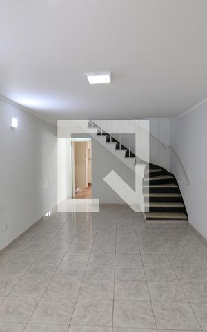 Casa à venda com 154m², 3 quartos e 2 vagasSala