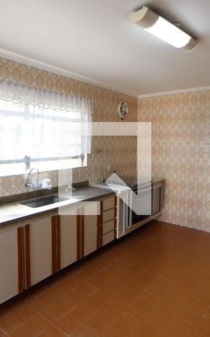 Casa à venda com 154m², 3 quartos e 2 vagasCozinha