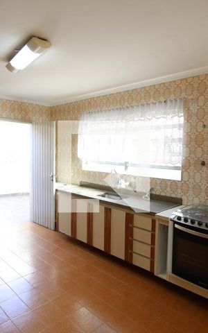 Casa à venda com 154m², 3 quartos e 2 vagasCozinha