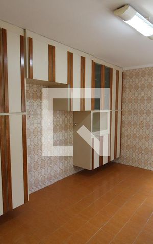 Casa à venda com 154m², 3 quartos e 2 vagasCozinha
