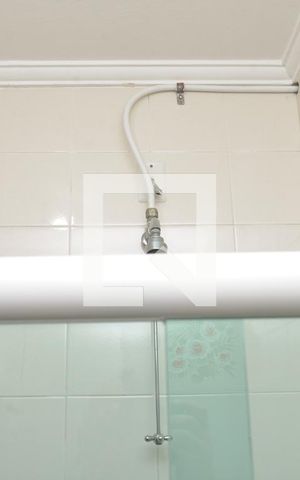 Casa à venda com 201m², 3 quartos e 2 vagasBanheiro