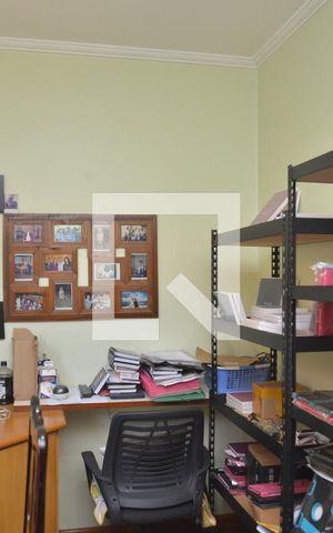 Casa à venda com 201m², 3 quartos e 2 vagasQuarto 2
