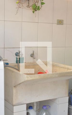 Casa à venda com 201m², 3 quartos e 2 vagasÁrea de Serviço