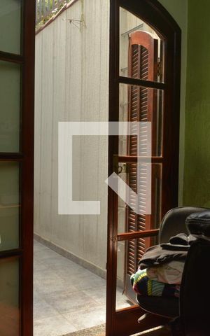 Casa à venda com 201m², 3 quartos e 2 vagasQuarto 3
