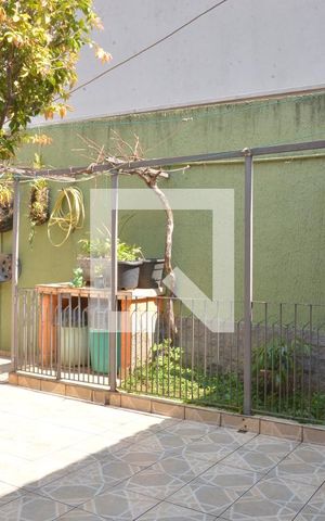 Casa à venda com 201m², 3 quartos e 2 vagasÁrea de Serviço