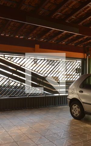 Casa à venda com 201m², 3 quartos e 2 vagasQuintal