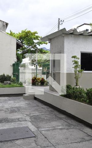 Apartamento à venda com 90m², 3 quartos e 1 vagaÁrea comum