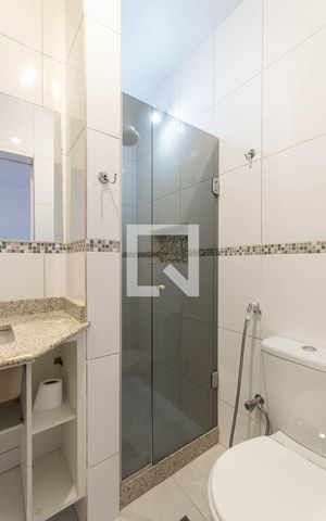 Casa à venda com 127m², 3 quartos e 1 vagaBanheiro
