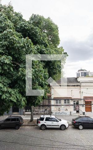 Casa à venda com 127m², 3 quartos e 1 vagaVista