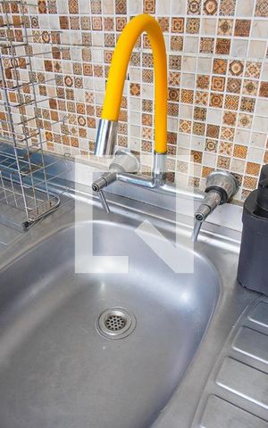 Apartamento para alugar com 100m², 4 quartos e sem vagaCozinha - Torneira