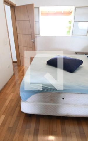 Casa à venda com 350m², 5 quartos e 4 vagasQuarto 2